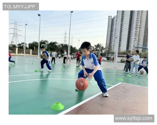 科学篮球：配合训练方法